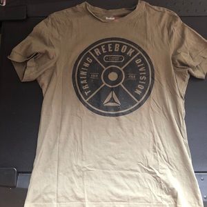 Reebok T-shirt